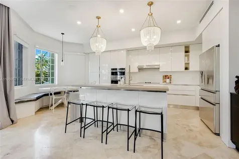 20765 NE 32nd Avenue Aventura FL 33180