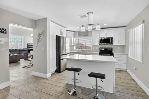 1245 NW 125th Terrace Sunrise FL 33323