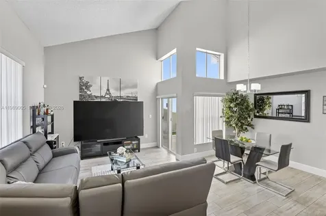 1245 NW 125th Terrace Sunrise FL 33323