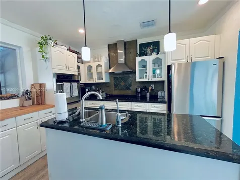 1175 NE 131st Street North Miami FL 33161