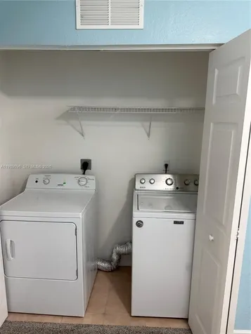 8285 Pacific Beach Drive Fort Myers FL 33966
