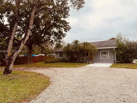 15216 N 85th Avenue N Palm Beach Gardens FL 33418