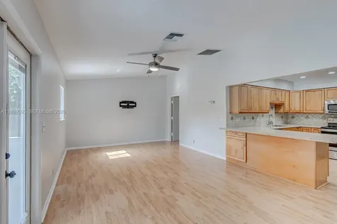 15216 N 85th Avenue N Palm Beach Gardens FL 33418