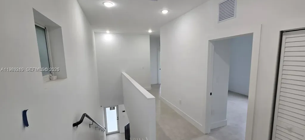 141 NW 11th Street Pompano Beach FL 33060