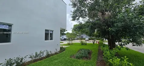 141 NW 11th Street Pompano Beach FL 33060