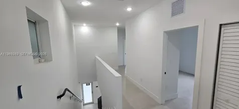 141 NW 11th Street Pompano Beach FL 33060
