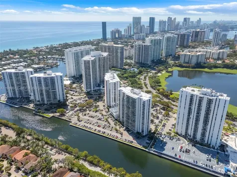 3731 N Country Club Drive Aventura FL 33180