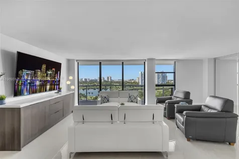 3731 N Country Club Drive Aventura FL 33180