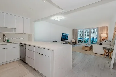 Miami Beach FL 33139