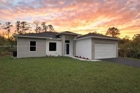 3442 66th Avenue NE Naples FL 34120