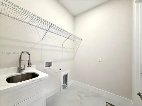 3442 66th Avenue NE Naples FL 34120