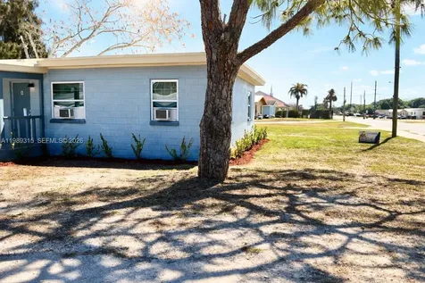 1308 N 21st Street Fort Pierce FL 34950