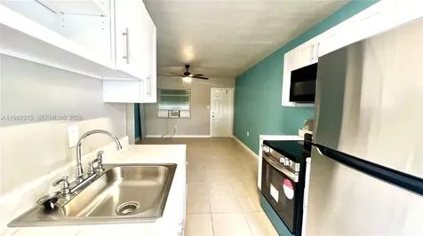 1308 N 21st Street Fort Pierce FL 34950