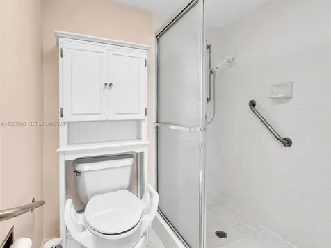 800 SW 125th Way Pembroke Pines FL 33027
