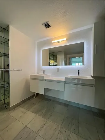 500 NE 29th Street Miami FL 33137