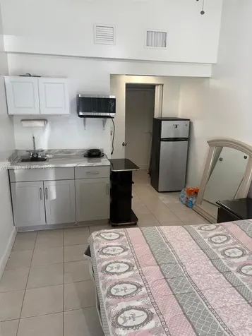 2893 SW 32nd Court Coconut Grove FL 33133