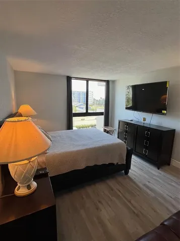 1500 S Ocean Drive Hollywood FL 33019