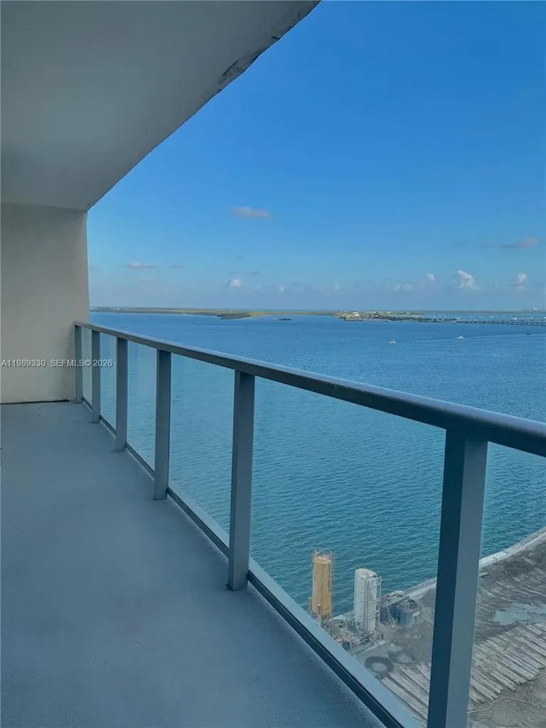 1155 Brickell Bay Drive Miami FL 33131