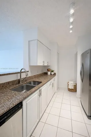 1155 Brickell Bay Drive Miami FL 33131