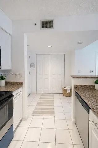 1155 Brickell Bay Drive Miami FL 33131