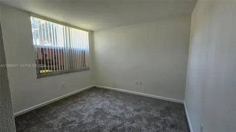 9480 Tangerine Place Davie FL 33324