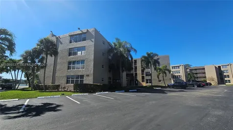 9480 Tangerine Place Davie FL 33324