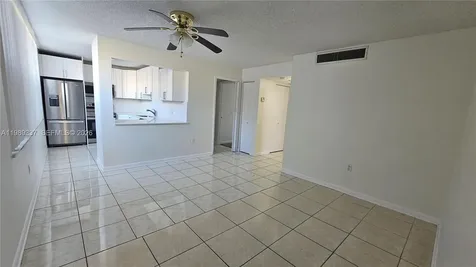 9480 Tangerine Place Davie FL 33324
