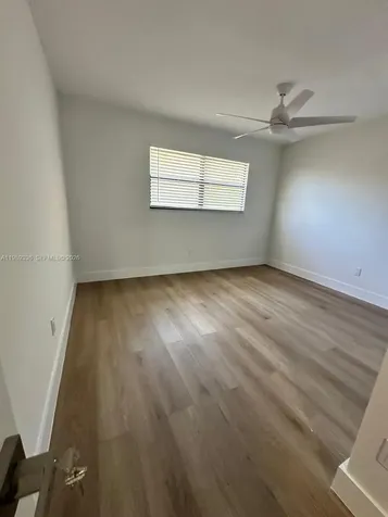 9102 SW 113th Place Circle E Miami FL 33176