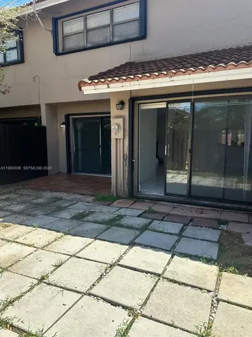 9102 SW 113th Place Circle E Miami FL 33176
