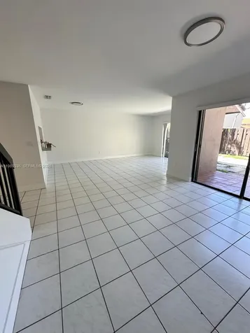 9102 SW 113th Place Circle E Miami FL 33176