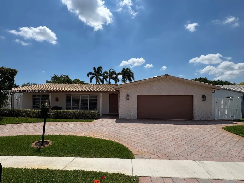 10650 NW 19th Street Pembroke Pines FL 33026