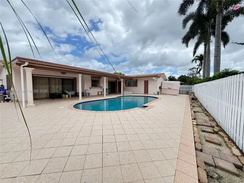 10650 NW 19th Street Pembroke Pines FL 33026