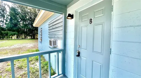 1308 N 21st Street Fort Pierce FL 34950