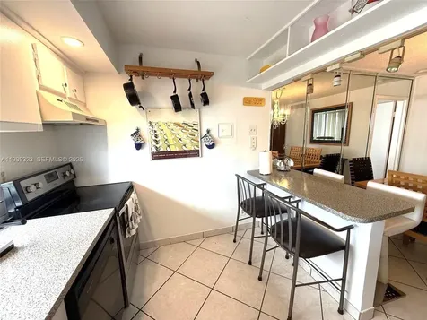 17011 N Bay Road Sunny Isles Beach FL 33160