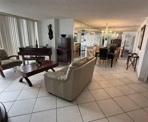17011 N Bay Road Sunny Isles Beach FL 33160