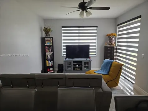 680 NW 159th Avenue Pembroke Pines FL 33028