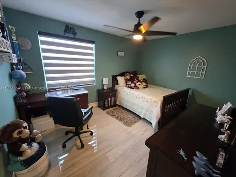680 NW 159th Avenue Pembroke Pines FL 33028