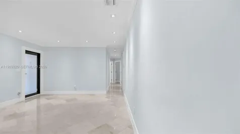 2900 SW 92nd Avenue Miami FL 33165