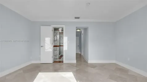 2900 SW 92nd Avenue Miami FL 33165