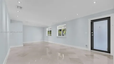 2900 SW 92nd Avenue Miami FL 33165