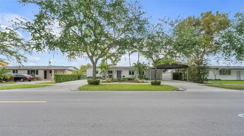 2900 SW 92nd Avenue Miami FL 33165