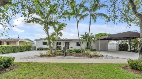 2900 SW 92nd Avenue Miami FL 33165