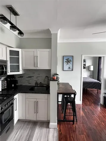 1320 Drexel Avenue Miami Beach FL 33139