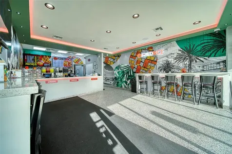 Completely Remodeled Restaurant On 184th Street Off The Turnpike Cutler Bay FL 33157