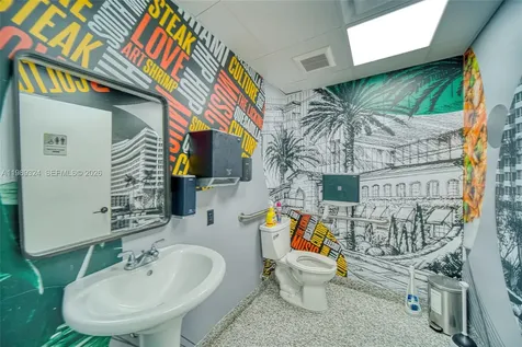 Completely Remodeled Restaurant On 184th Street Off The Turnpike Cutler Bay FL 33157