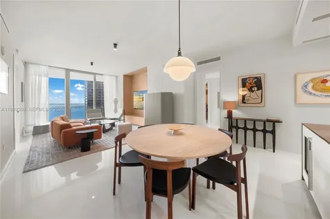 300 Biscayne Boulevard Way Miami FL 33131