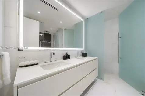 300 Biscayne Boulevard Way Miami FL 33131