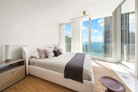 300 Biscayne Boulevard Way Miami FL 33131