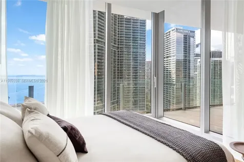 300 Biscayne Boulevard Way Miami FL 33131
