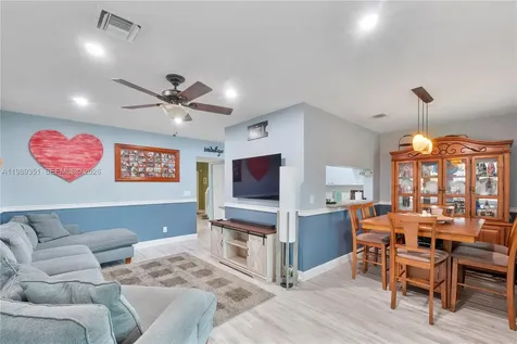 10557 NW 57th Court Coral Springs FL 33076